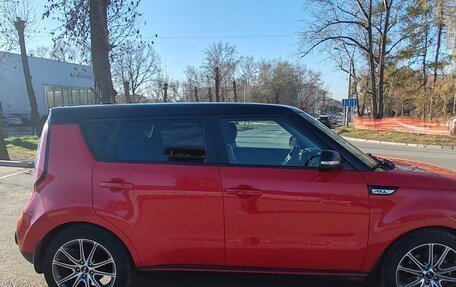 KIA Soul II рестайлинг, 2016 год, 1 300 000 рублей, 7 фотография