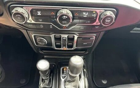 Jeep Wrangler, 2022 год, 4 980 000 рублей, 18 фотография