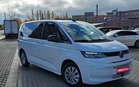 Volkswagen Multivan, 2022 год, 5 900 000 рублей, 1 фотография