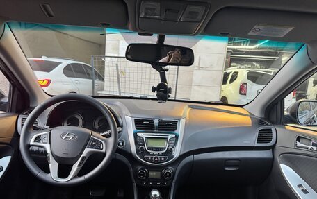 Hyundai Solaris II рестайлинг, 2012 год, 790 000 рублей, 1 фотография