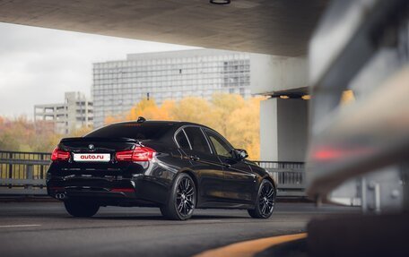 BMW 3 серия, 2018 год, 2 850 000 рублей, 2 фотография