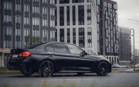 BMW 3 серия, 2018 год, 2 850 000 рублей, 23 фотография