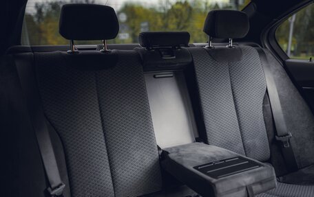 BMW 3 серия, 2018 год, 2 850 000 рублей, 32 фотография