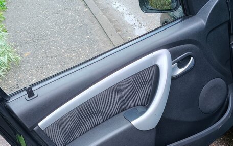 Renault Sandero I, 2010 год, 700 000 рублей, 5 фотография