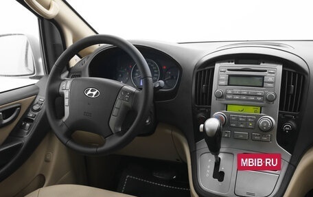 Hyundai Grand Starex Grand Starex I рестайлинг 2, 2009 год, 1 145 000 рублей, 11 фотография