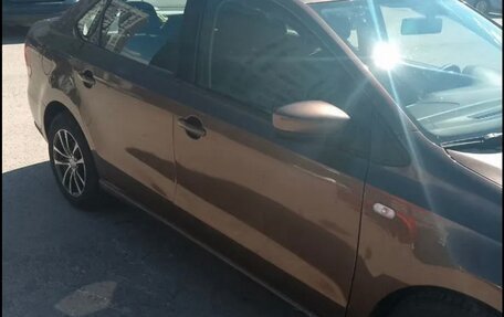 Volkswagen Polo VI (EU Market), 2014 год, 850 000 рублей, 4 фотография