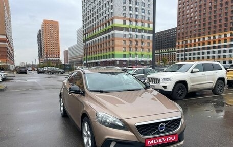 Volvo V40 Cross Country I, 2015 год, 1 490 000 рублей, 1 фотография