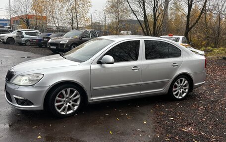 Skoda Octavia RS, 2010 год, 1 049 000 рублей, 2 фотография