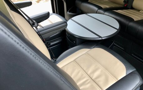 Volkswagen Multivan T6 рестайлинг, 2018 год, 4 499 000 рублей, 16 фотография