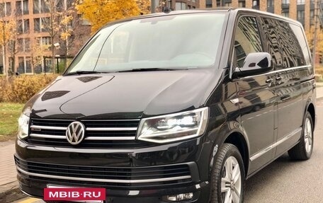 Volkswagen Multivan T6 рестайлинг, 2018 год, 4 499 000 рублей, 5 фотография