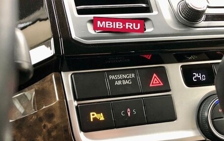 Volkswagen Multivan T6 рестайлинг, 2018 год, 4 499 000 рублей, 26 фотография