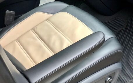 Volkswagen Multivan T6 рестайлинг, 2018 год, 4 499 000 рублей, 34 фотография