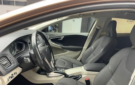 Volvo V40 Cross Country I, 2015 год, 1 490 000 рублей, 16 фотография