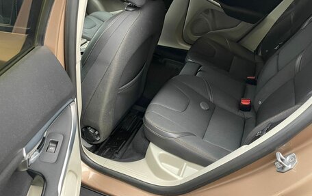 Volvo V40 Cross Country I, 2015 год, 1 490 000 рублей, 5 фотография