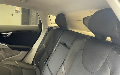 Volvo V40 Cross Country I, 2015 год, 1 490 000 рублей, 23 фотография