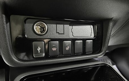 Mitsubishi Outlander III рестайлинг 3, 2019 год, 1 995 000 рублей, 18 фотография