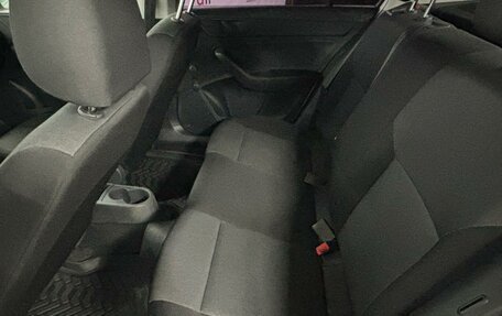 Skoda Rapid I, 2015 год, 1 099 000 рублей, 18 фотография