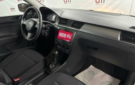 Skoda Rapid I, 2015 год, 1 099 000 рублей, 12 фотография
