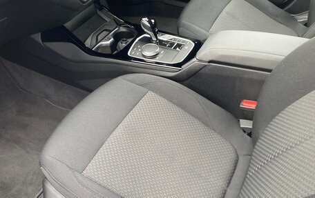 BMW 1 серия, 2022 год, 1 850 000 рублей, 16 фотография