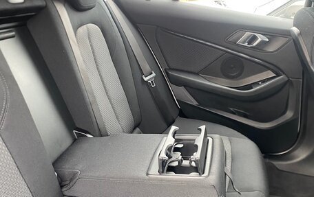 BMW 1 серия, 2022 год, 1 850 000 рублей, 37 фотография