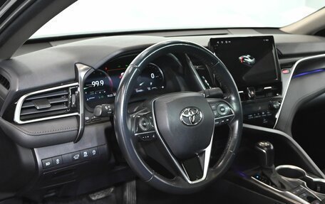 Toyota Camry, 2023 год, 3 400 000 рублей, 15 фотография