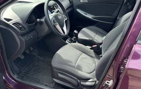 Hyundai Solaris II рестайлинг, 2012 год, 750 000 рублей, 10 фотография