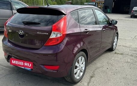 Hyundai Solaris II рестайлинг, 2012 год, 750 000 рублей, 13 фотография