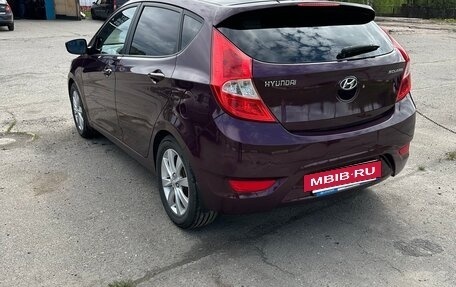 Hyundai Solaris II рестайлинг, 2012 год, 750 000 рублей, 14 фотография