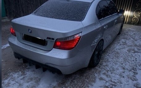 BMW 5 серия, 2006 год, 850 000 рублей, 1 фотография