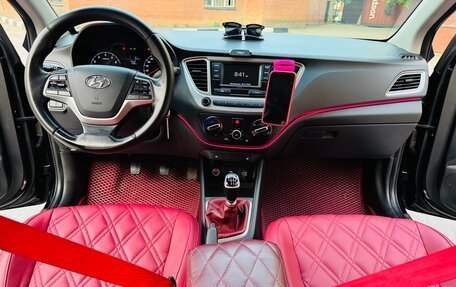 Hyundai Solaris II рестайлинг, 2020 год, 840 000 рублей, 20 фотография