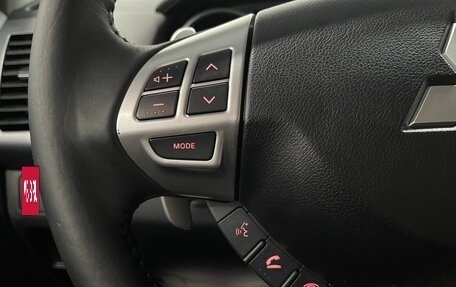 Mitsubishi Outlander III рестайлинг 3, 2011 год, 1 399 000 рублей, 12 фотография