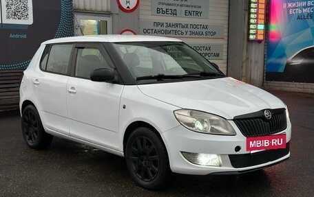 Skoda Fabia II, 2011 год, 415 000 рублей, 3 фотография