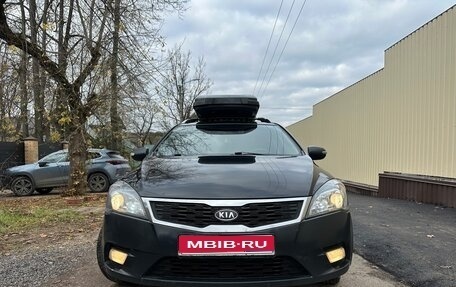 KIA cee'd I рестайлинг, 2011 год, 770 000 рублей, 1 фотография