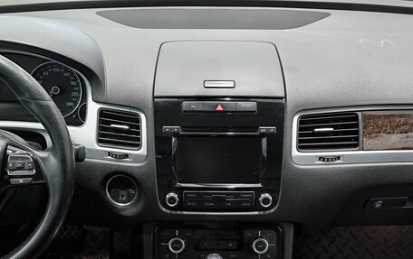 Volkswagen Touareg III, 2012 год, 1 750 000 рублей, 19 фотография