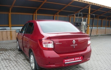 Renault Logan II, 2018 год, 1 050 000 рублей, 3 фотография