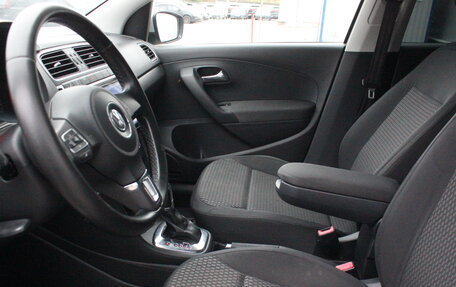 Volkswagen Polo VI (EU Market), 2011 год, 657 000 рублей, 10 фотография