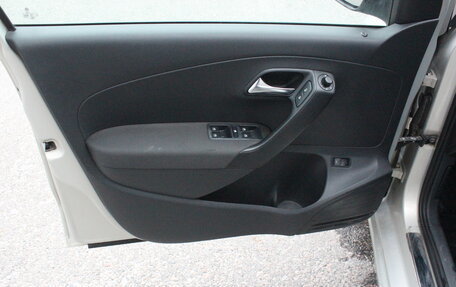 Volkswagen Polo VI (EU Market), 2011 год, 657 000 рублей, 8 фотография