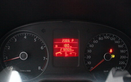 Volkswagen Polo VI (EU Market), 2011 год, 657 000 рублей, 19 фотография