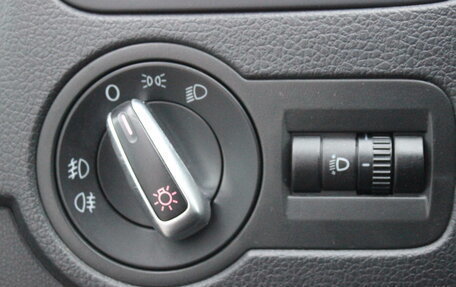 Volkswagen Polo VI (EU Market), 2011 год, 657 000 рублей, 18 фотография