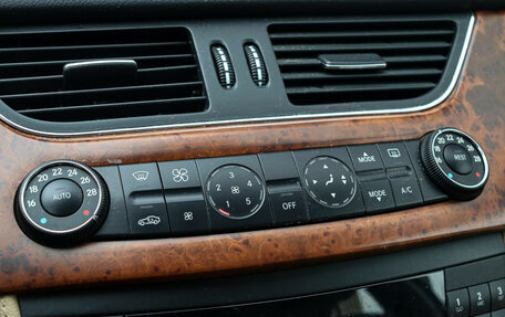 Mercedes-Benz CLS, 2005 год, 900 000 рублей, 20 фотография