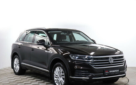 Volkswagen Touareg III, 2019 год, 4 290 000 рублей, 3 фотография