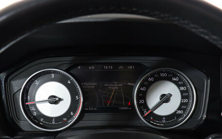 Volkswagen Touareg III, 2019 год, 4 290 000 рублей, 11 фотография