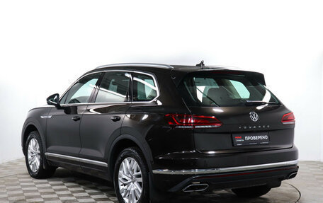 Volkswagen Touareg III, 2019 год, 4 290 000 рублей, 7 фотография