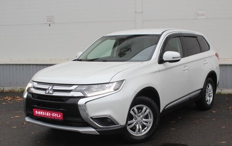 Mitsubishi Outlander III рестайлинг 3, 2018 год, 1 715 000 рублей, 1 фотография