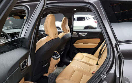 Volvo XC60 II, 2023 год, 3 550 000 рублей, 12 фотография