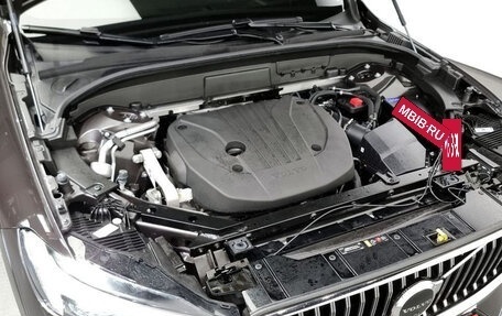 Volvo XC60 II, 2023 год, 3 550 000 рублей, 7 фотография