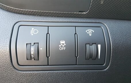 Hyundai Solaris II рестайлинг, 2011 год, 998 000 рублей, 10 фотография
