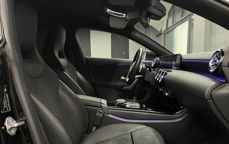 Mercedes-Benz CLA, 2020 год, 3 244 000 рублей, 24 фотография