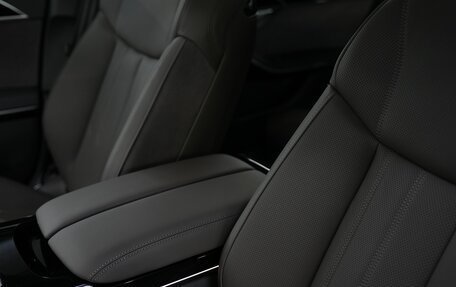 Audi A8, 2025 год, 17 900 000 рублей, 14 фотография