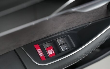 Audi A8, 2025 год, 17 900 000 рублей, 32 фотография
